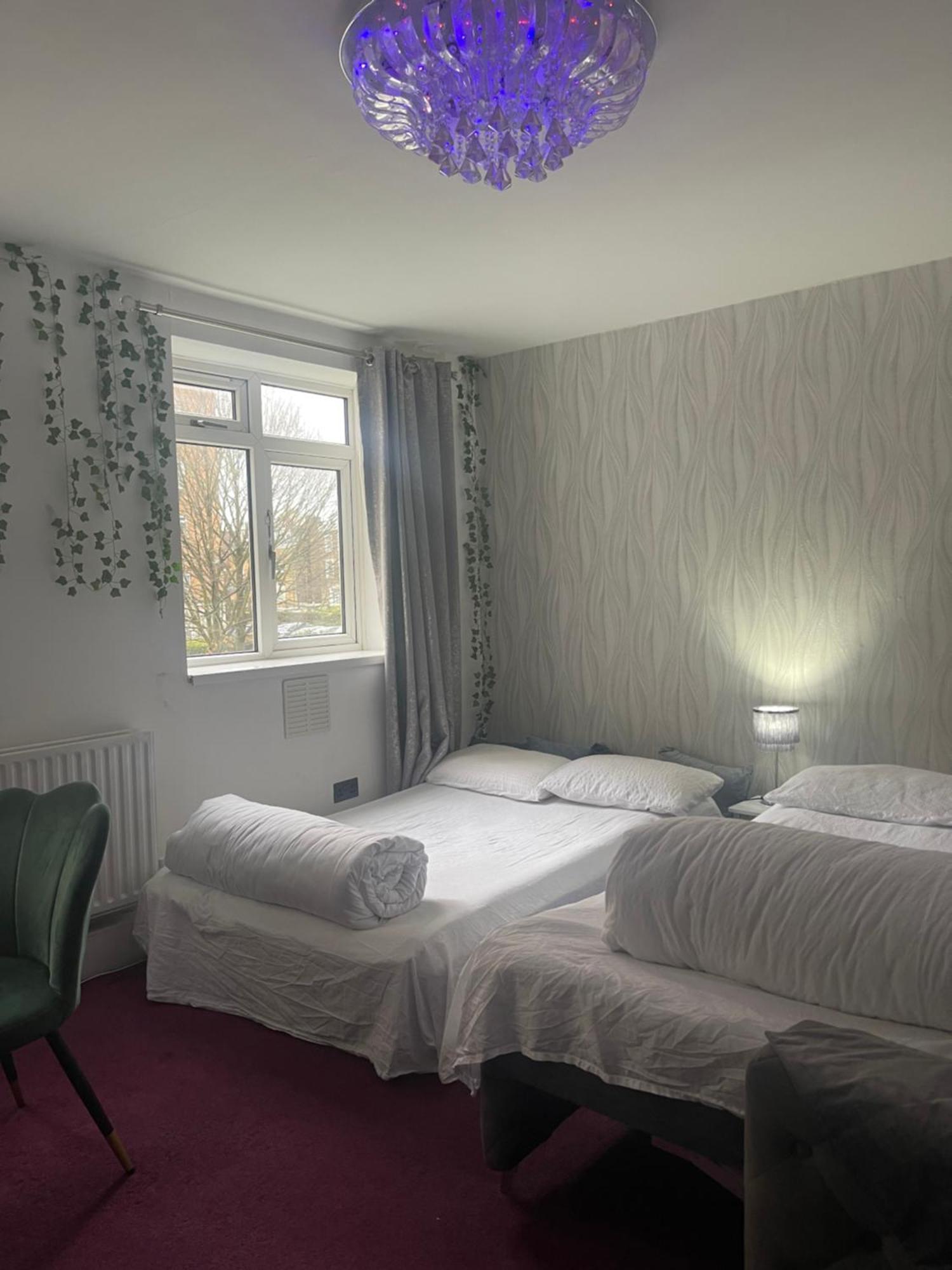 Room With Kitchen In Central London Exterior foto